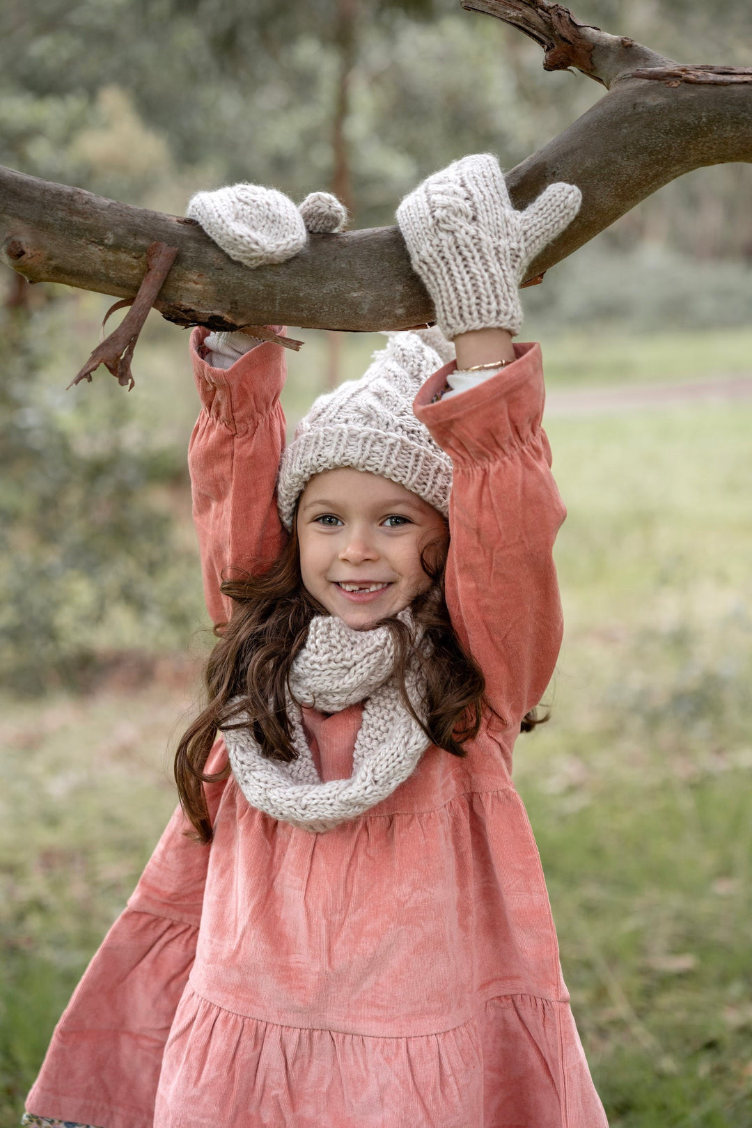 Acorn Free Spirit Mittens - Natural