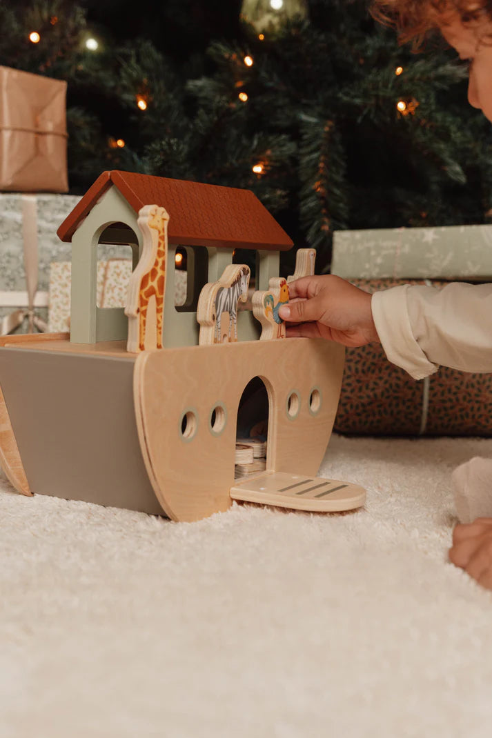 Noah's Ark Wooden Play Set