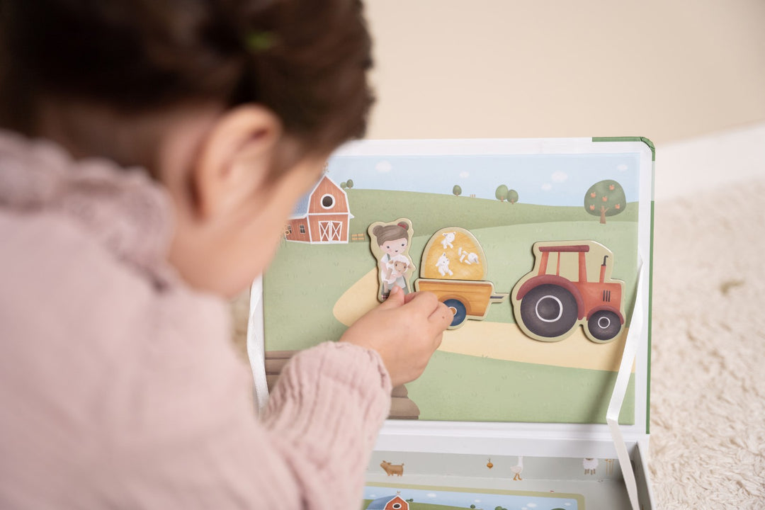 Little Farm Magnetic Playboard