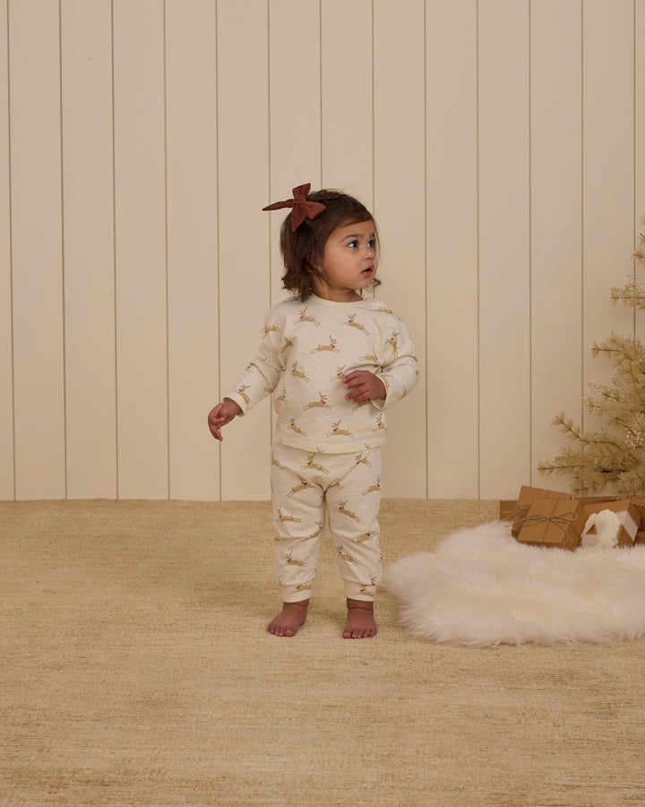 Rylee + Cru Long Sleeve Tee + Pant Set - Reindeer