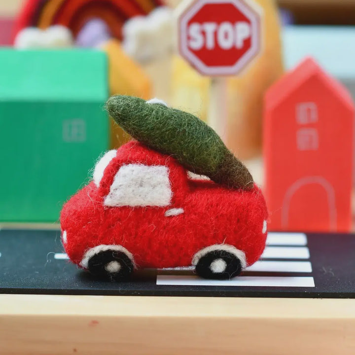 Tara Treasures Felt Christmas Truck and Tree Toy